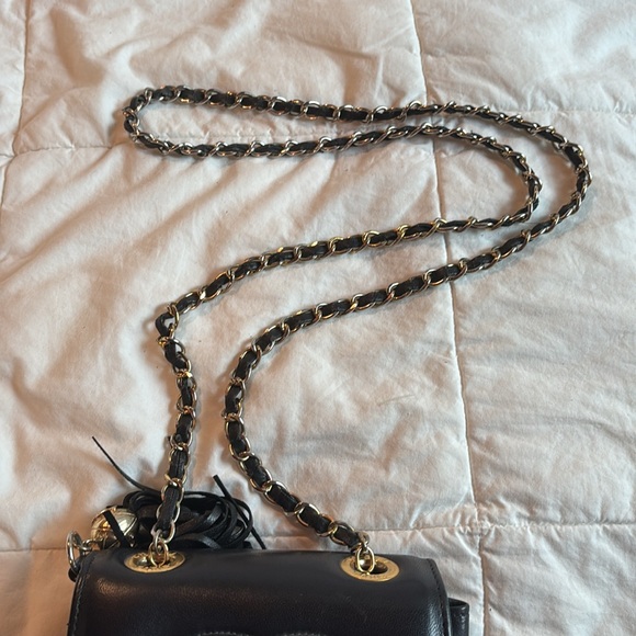 Vintage Chanel Crossbody Bag - Picture 12 of 12